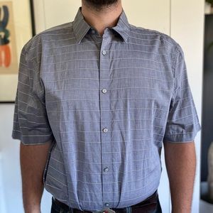 Men’s short sleeve button down Alfani shirt